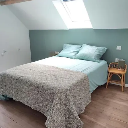 La Maison Des Voyageurs Avec Grand Parking Prive -calme Et Serenite Holiday home Chevincourt