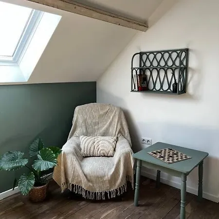 La Maison Des Voyageurs Avec Grand Parking Prive -calme Et Serenite Chevincourt